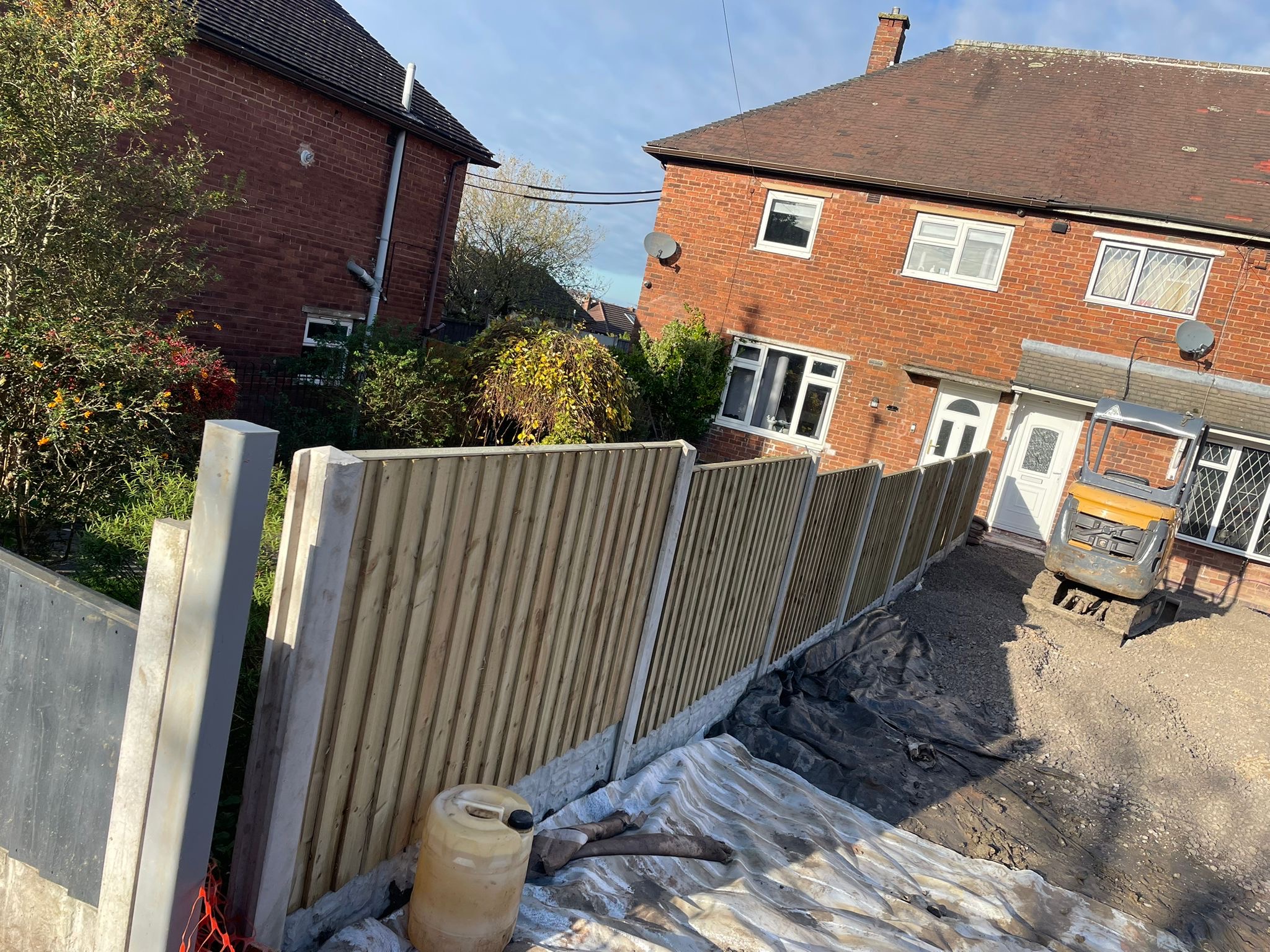 New timber fence installation — SB Constructions
